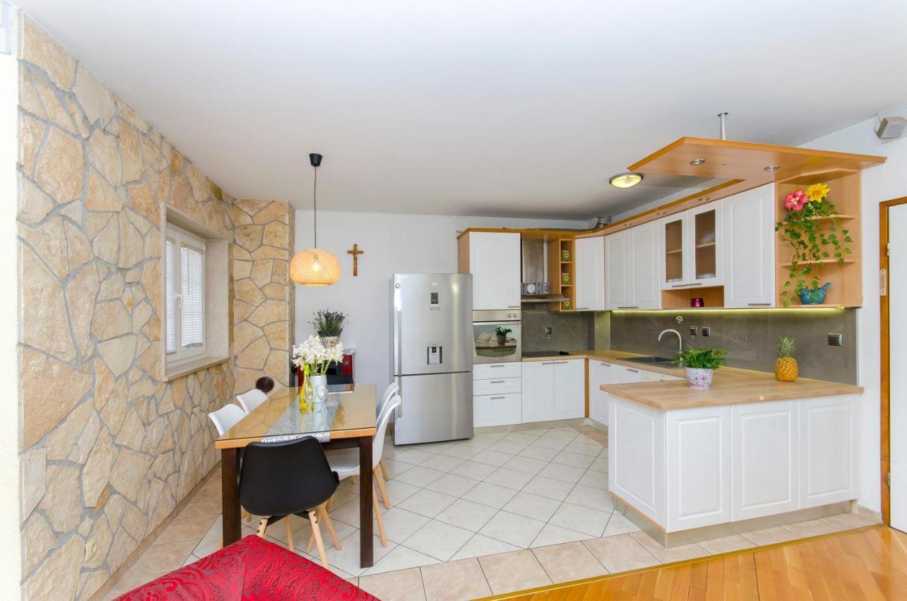 Appartement Fima Centar Stobrec à Split Extérieur photo